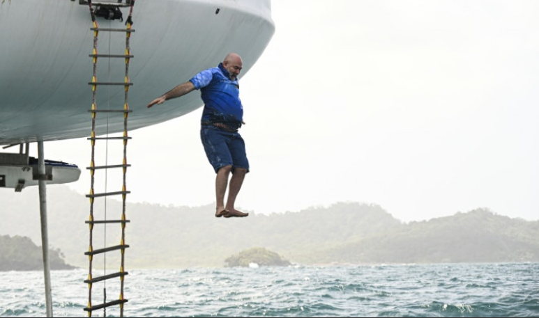 Warga Jerman Catat Rekor Dunia Terlama Hidup di Bawah Laut